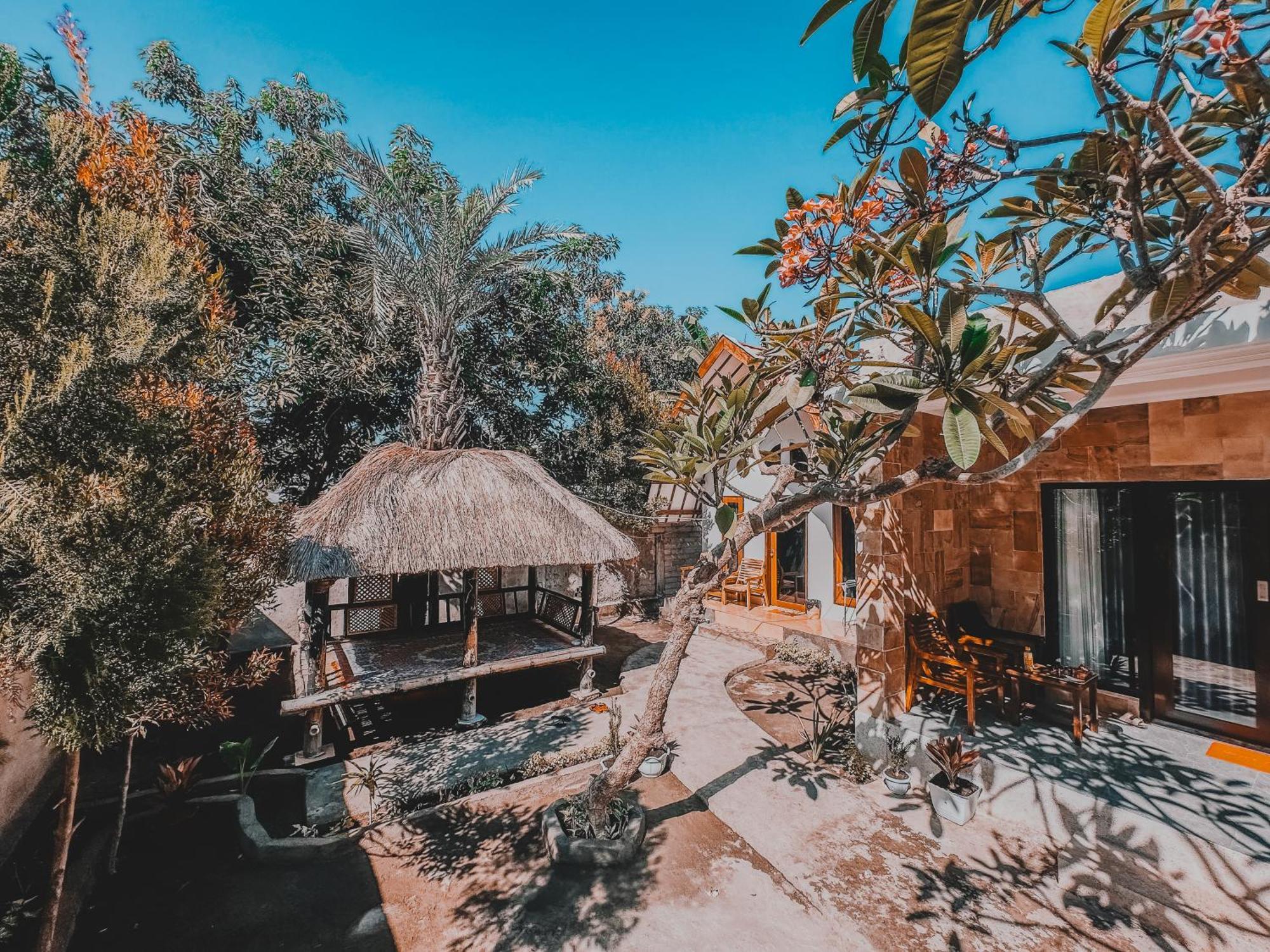 Happy Village Gili Air Exteriör bild